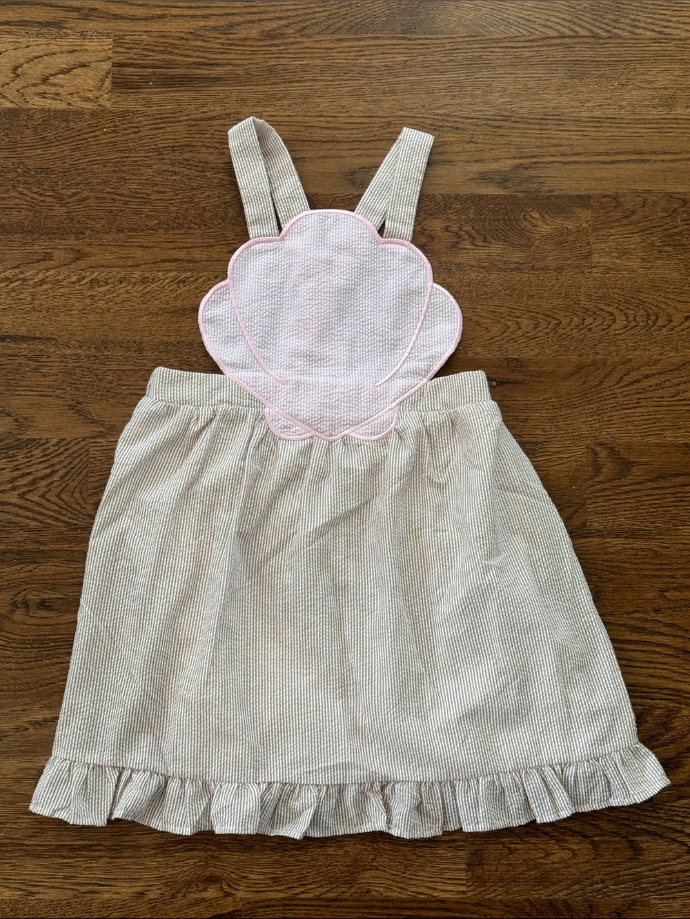 Stitchy Fish Shelley's Seashells Applique Dress, Tan Seersucker